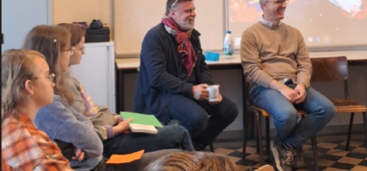 Les coulisses de l’écriture : un auteur à la rencontre de ses jeunes lecteur·ices